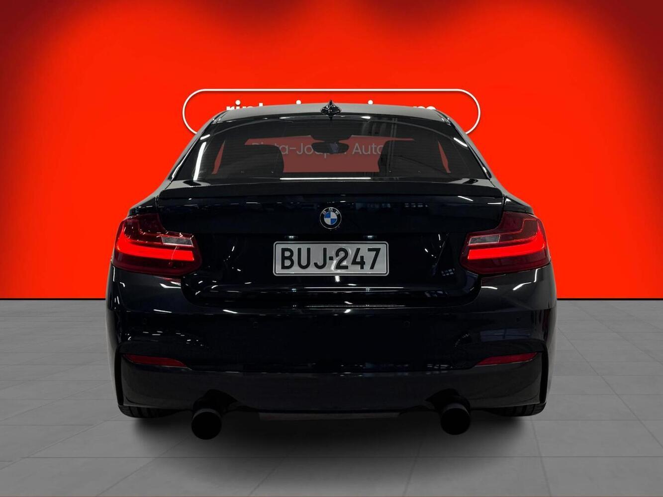 BMW M235i vaihtoauto