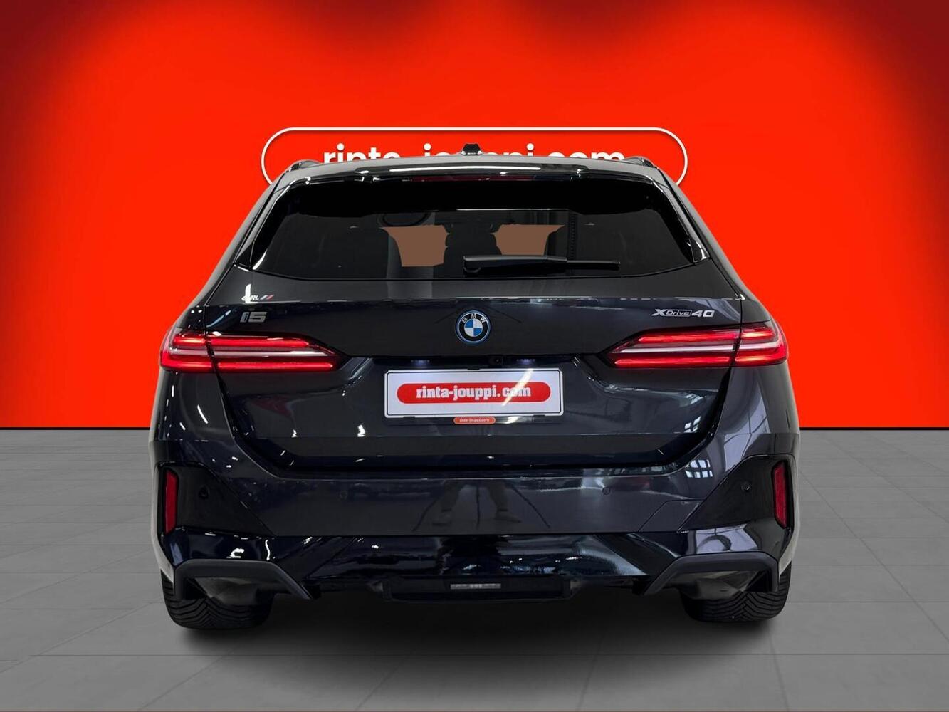 BMW i5 vaihtoauto