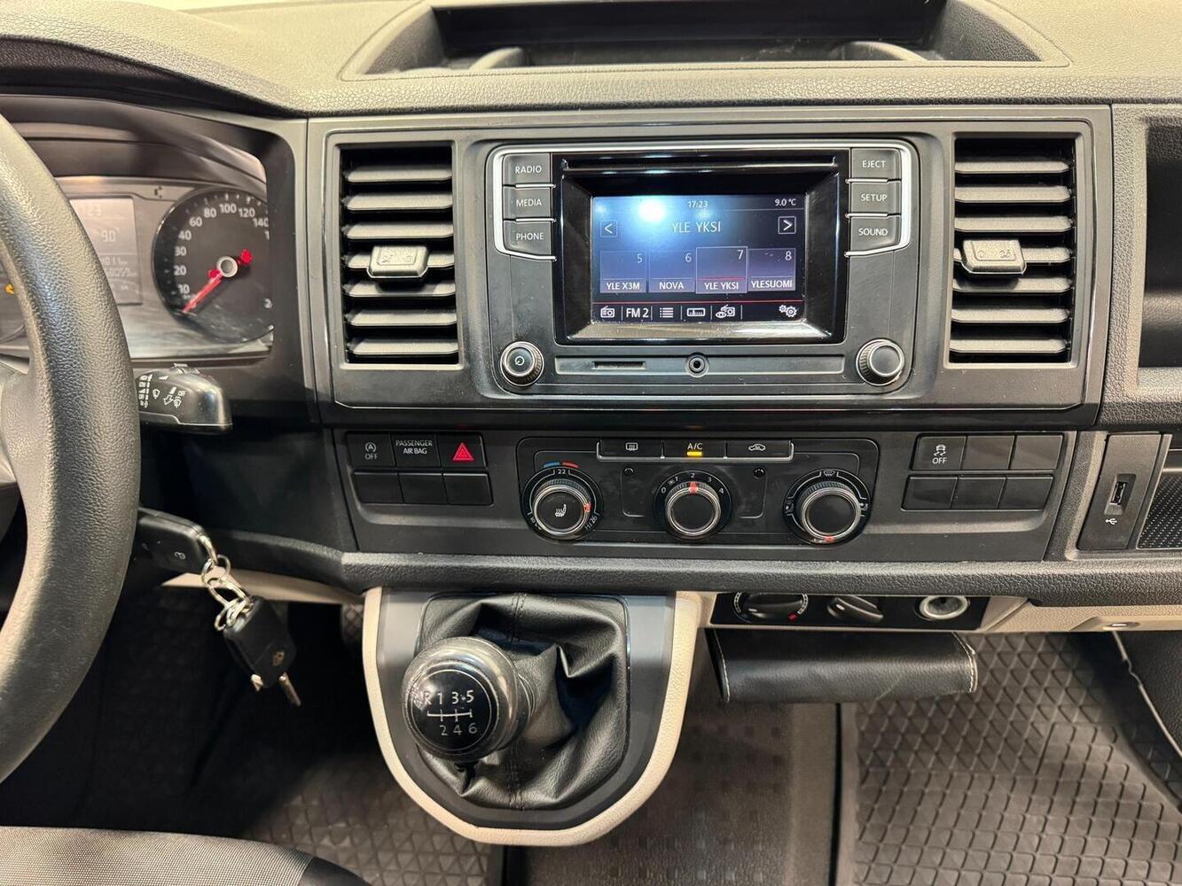 Volkswagen Transporter vaihtoauto