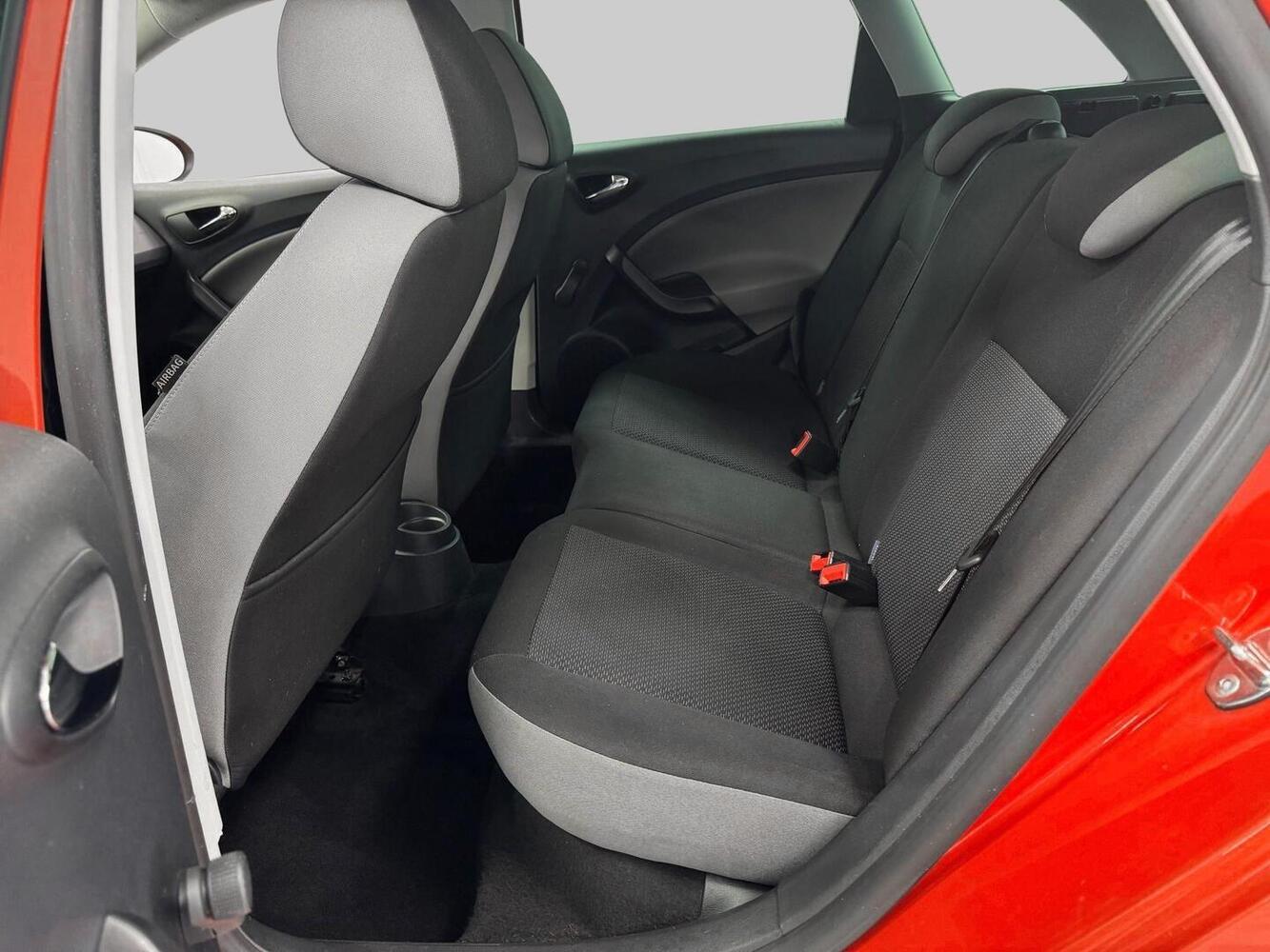 SEAT Ibiza vaihtoauto