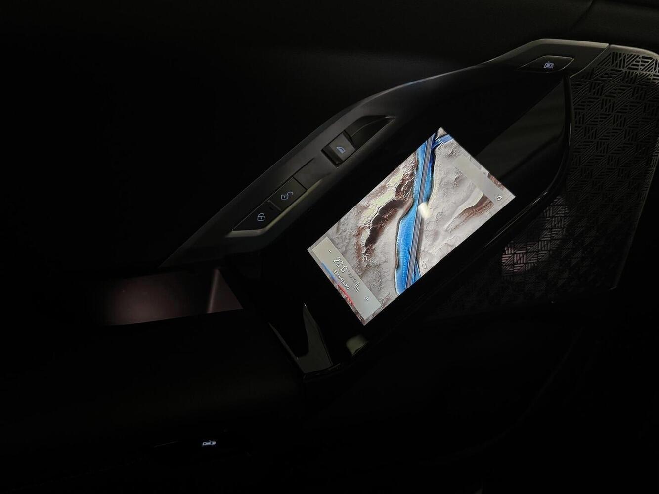 BMW i7 vaihtoauto