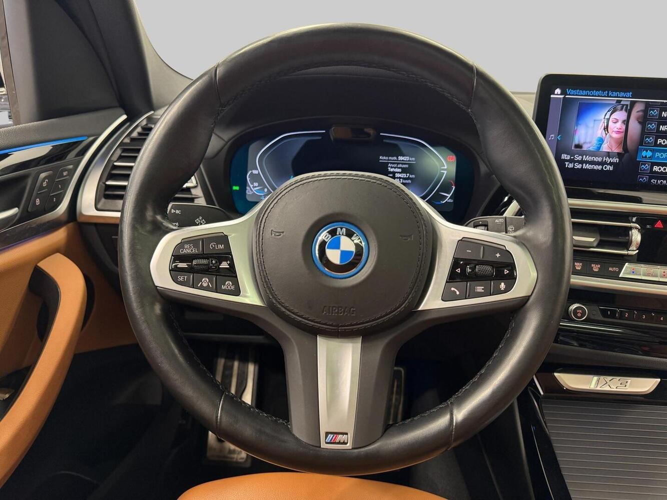 BMW iX3 vaihtoauto