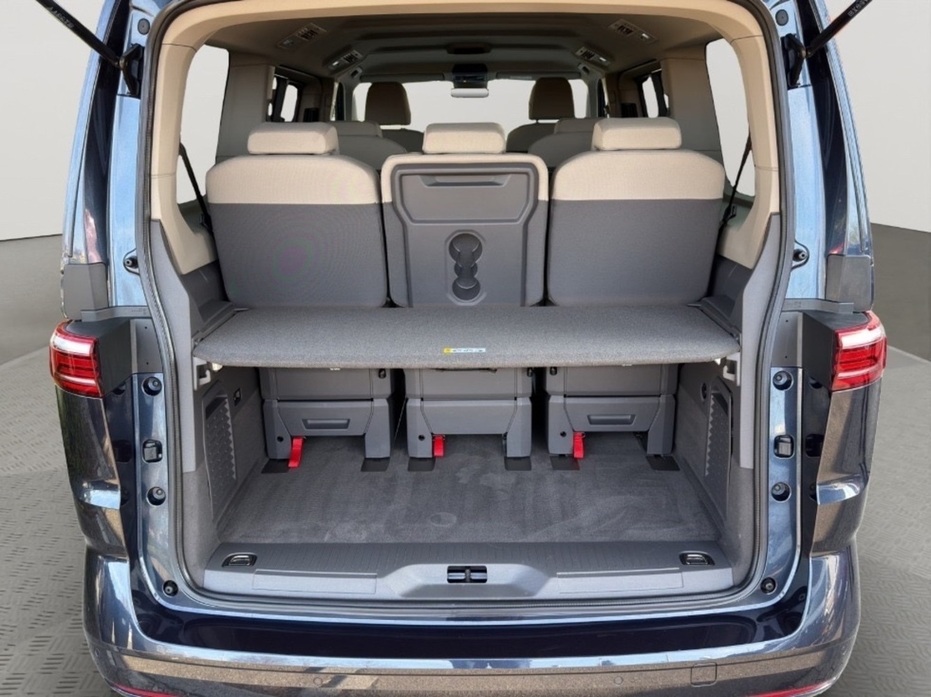 Volkswagen Multivan vaihtoauto