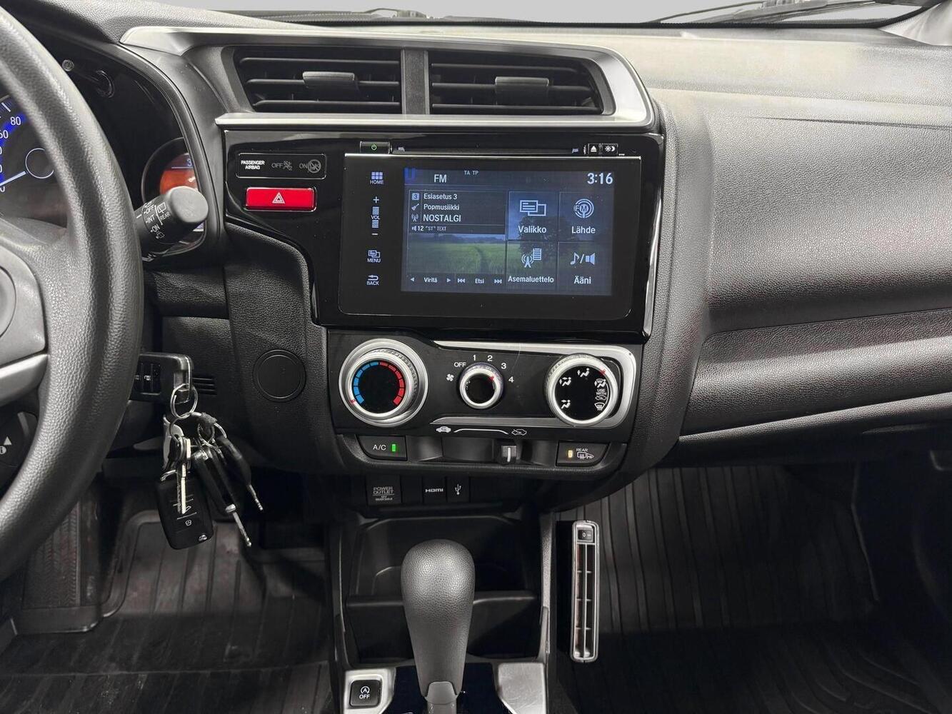 Honda Jazz vaihtoauto