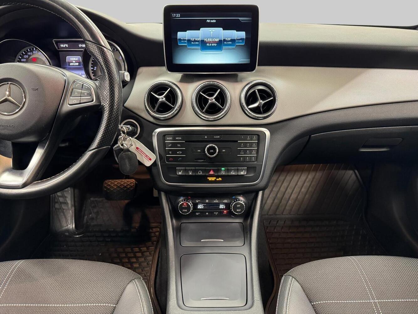 Mercedes-Benz CLA-sarja vaihtoauto