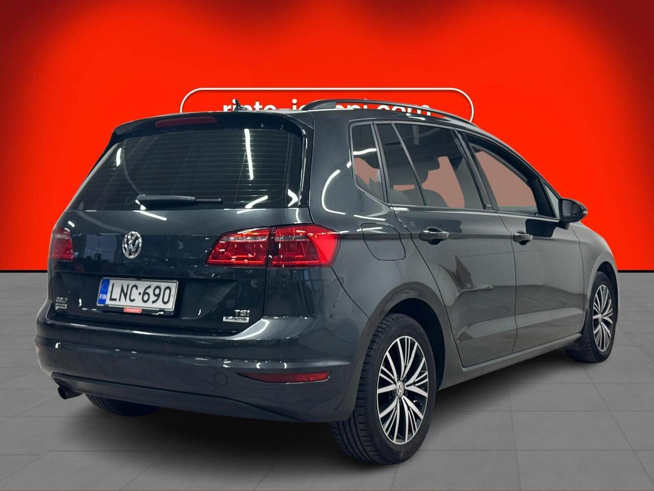 Volkswagen Golf Sportsvan vaihtoauto