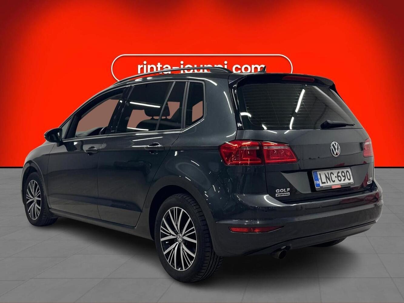 Volkswagen Golf Sportsvan vaihtoauto