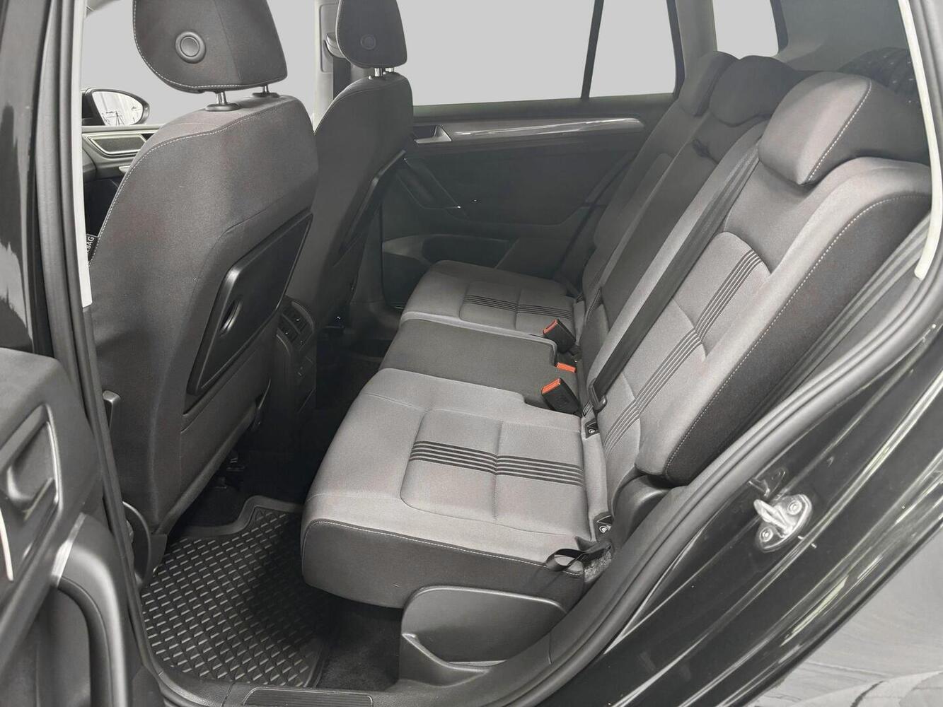 Volkswagen Golf Sportsvan vaihtoauto