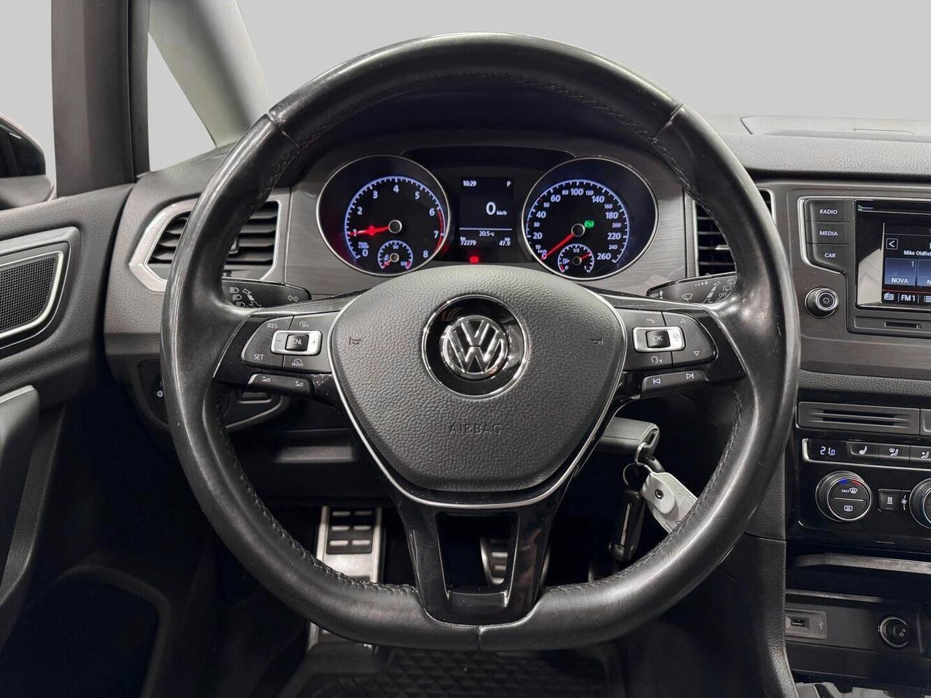 Volkswagen Golf Sportsvan vaihtoauto