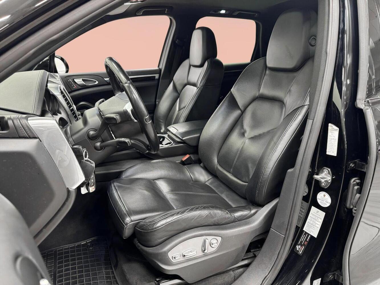Porsche Cayenne vaihtoauto