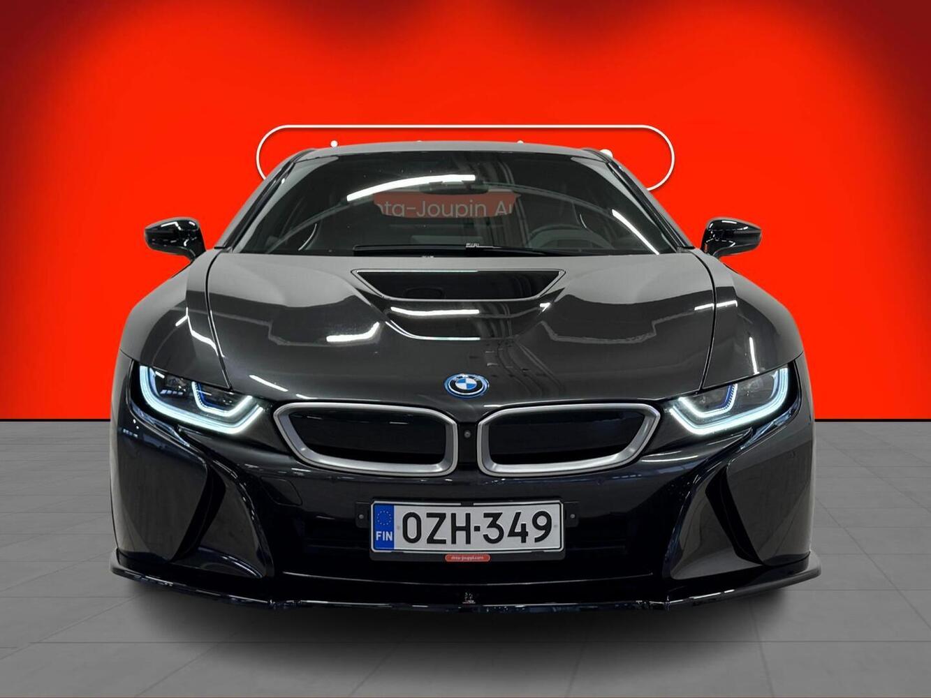 BMW i8 vaihtoauto