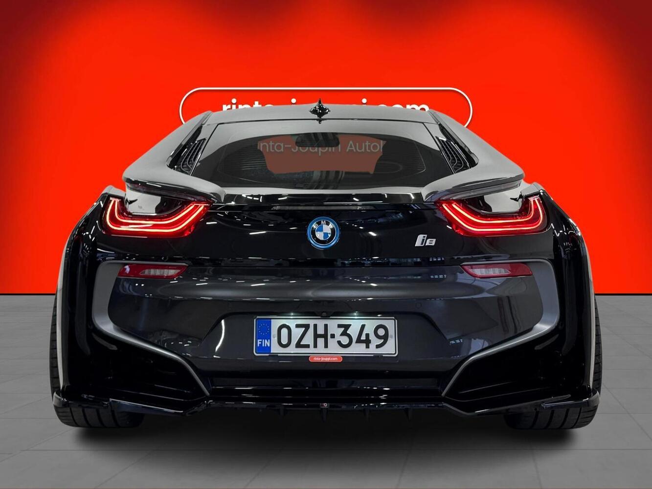 BMW i8 vaihtoauto