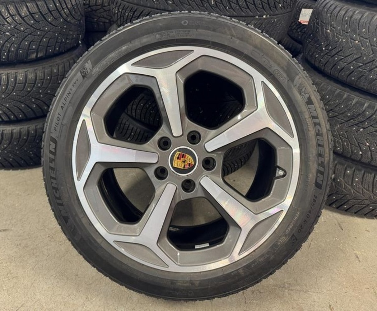 Porsche Taycan vaihtoauto