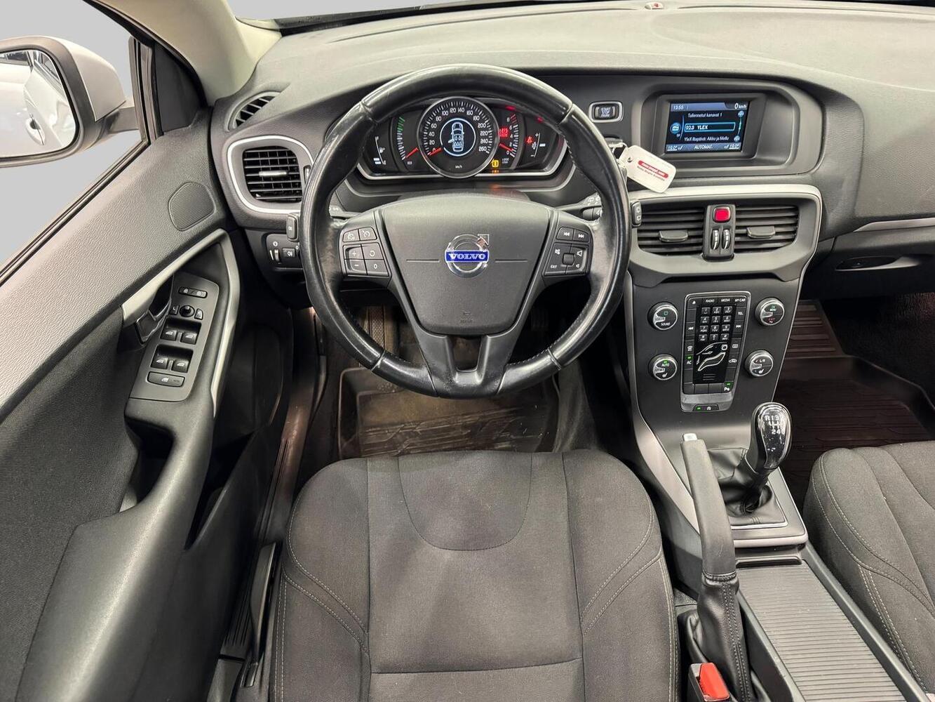 Volvo V40 vaihtoauto