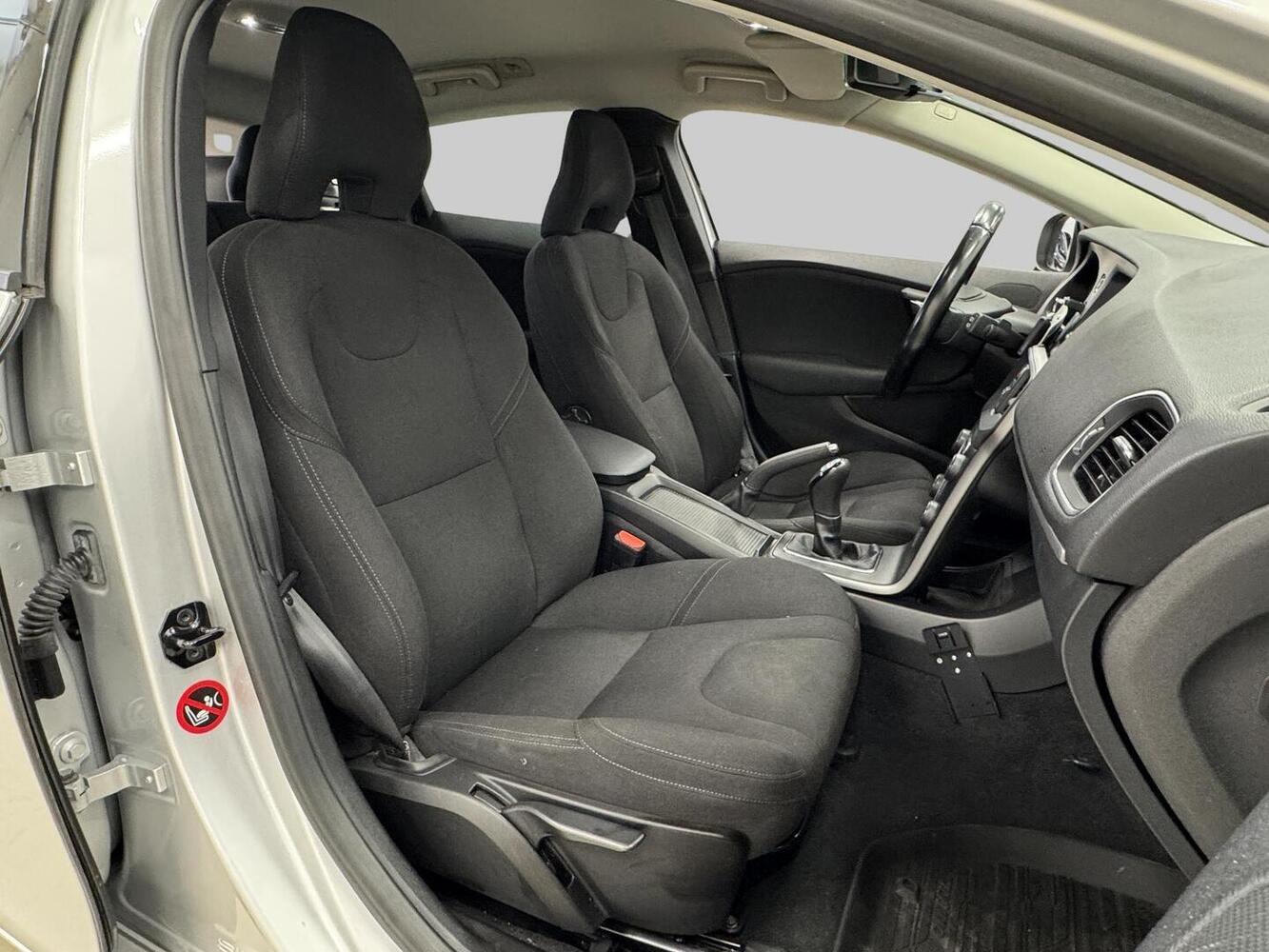 Volvo V40 vaihtoauto