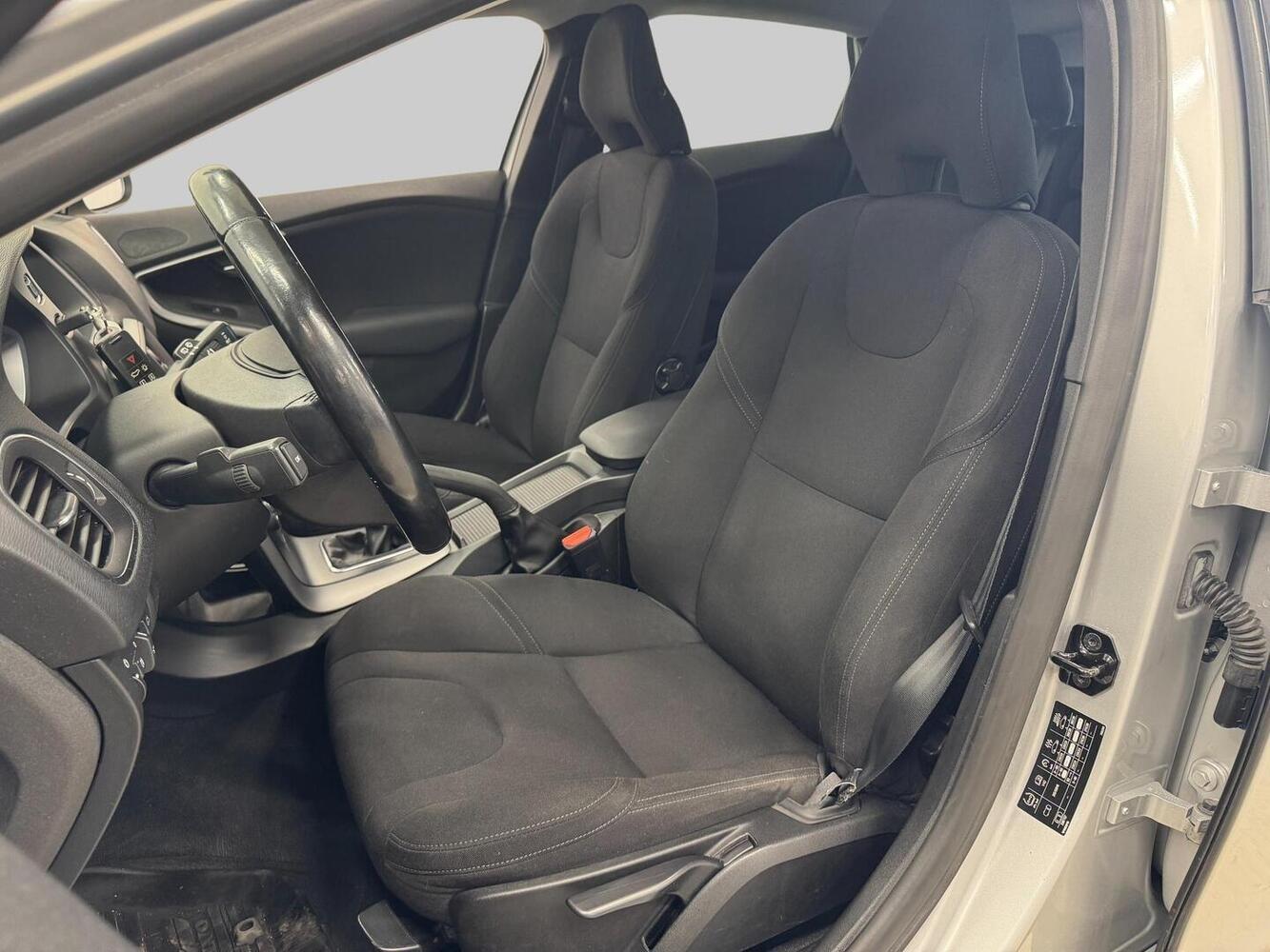 Volvo V40 vaihtoauto