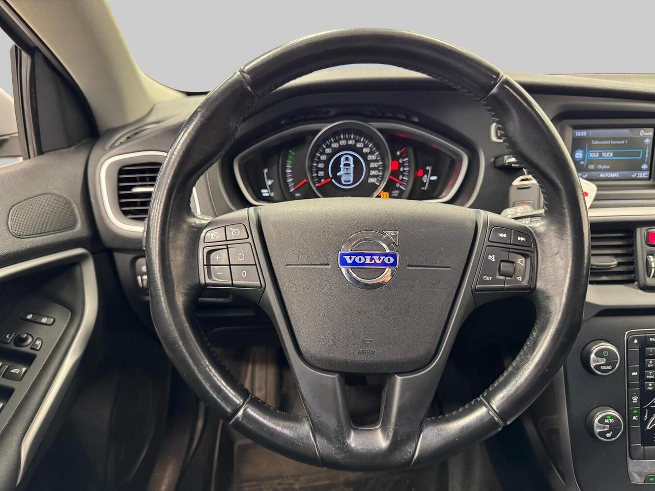 Volvo V40 vaihtoauto