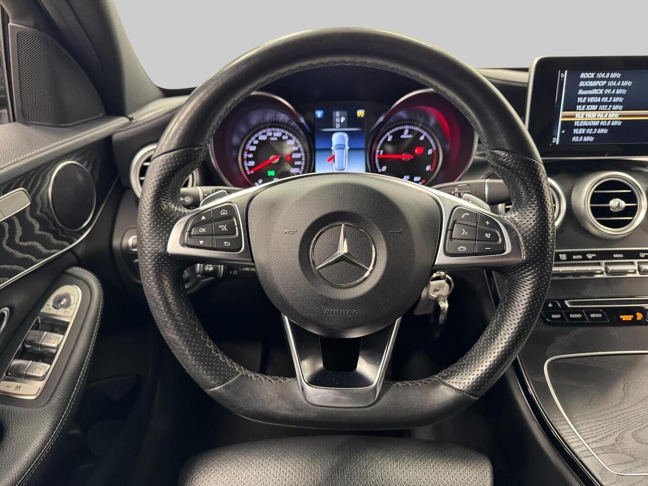 Mercedes-Benz C vaihtoauto