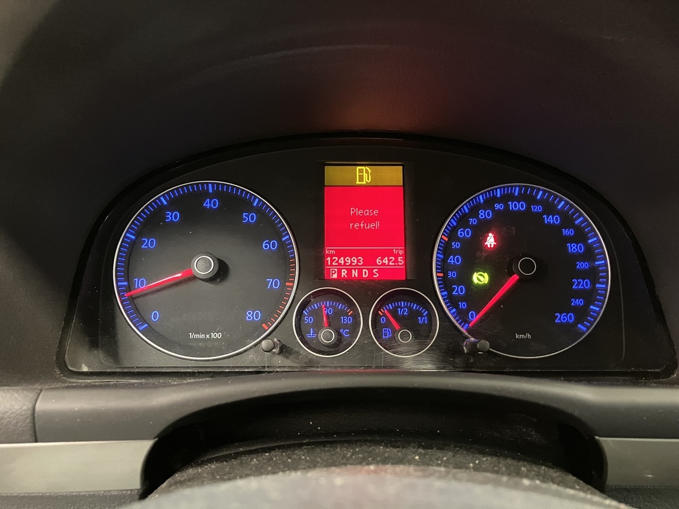 Volkswagen Touran vaihtoauto