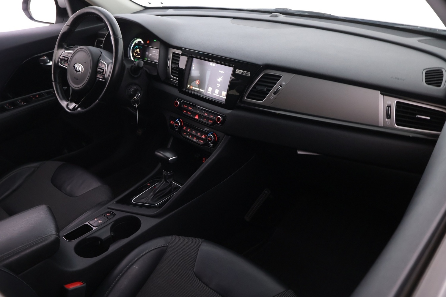 Kia Niro vaihtoauto