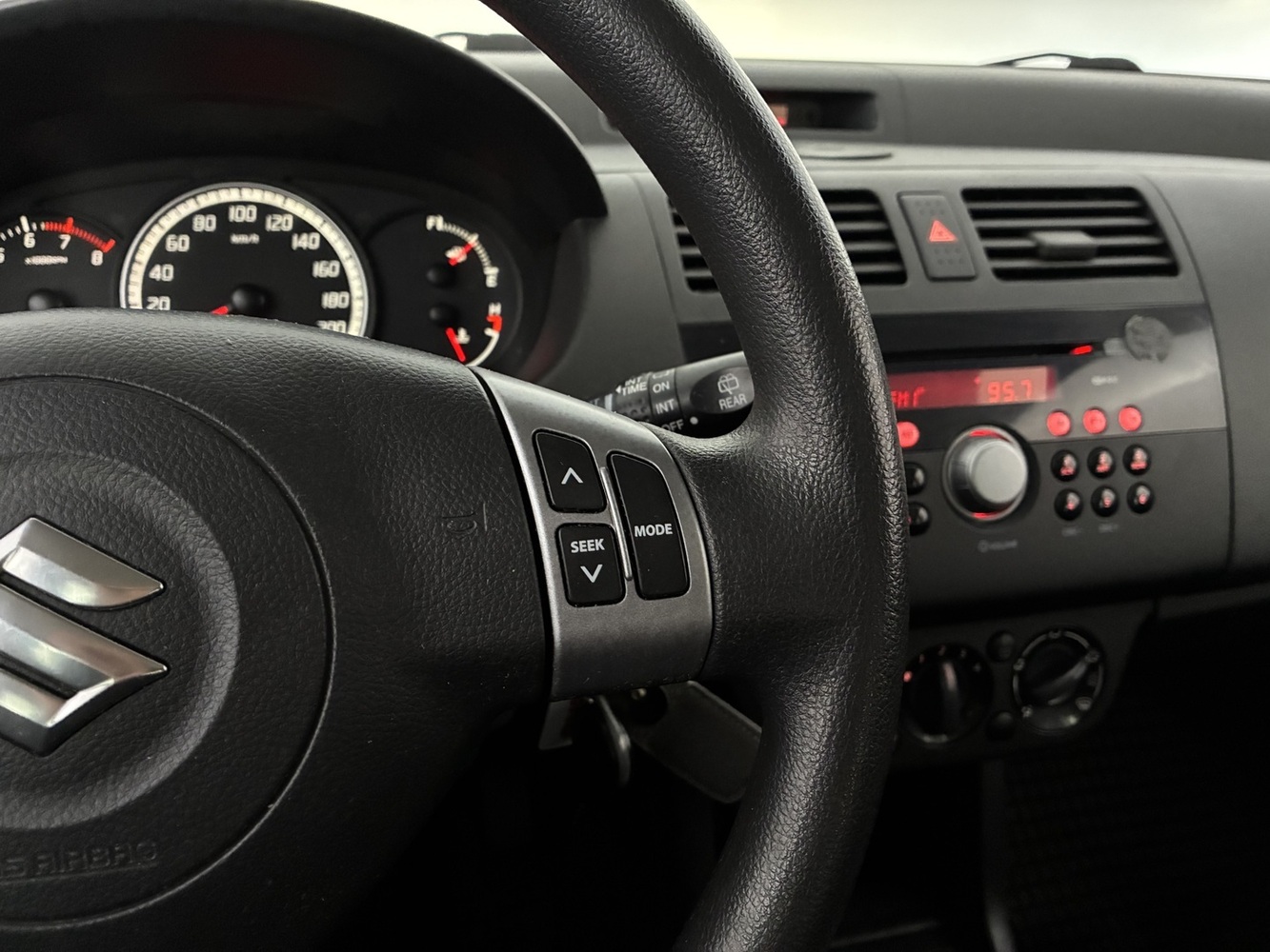 Suzuki Swift vaihtoauto