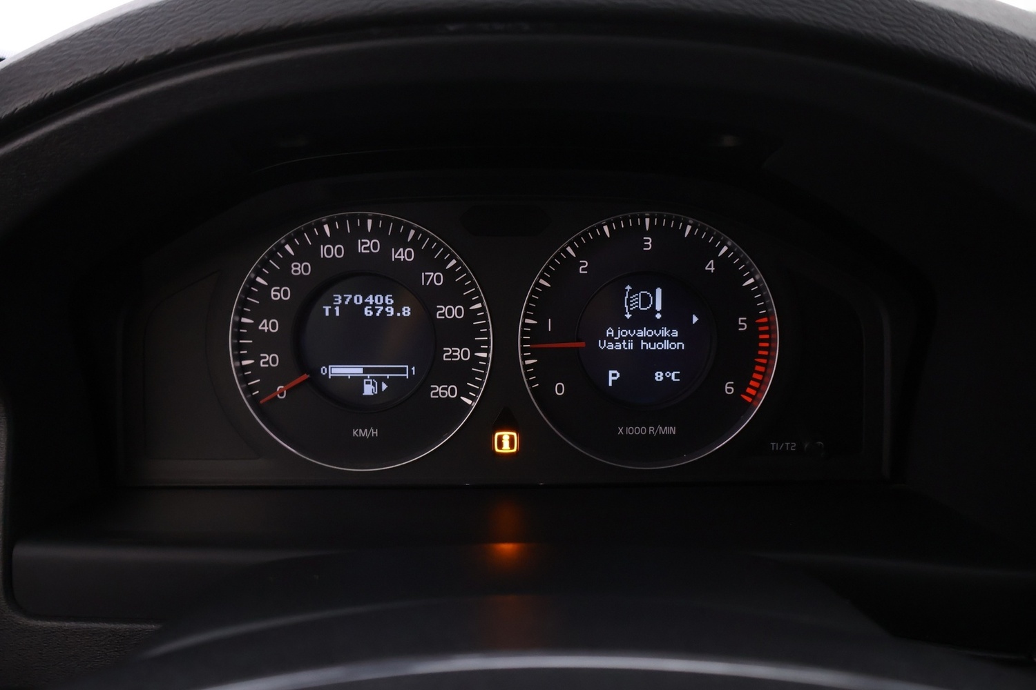 Volvo V70 vaihtoauto