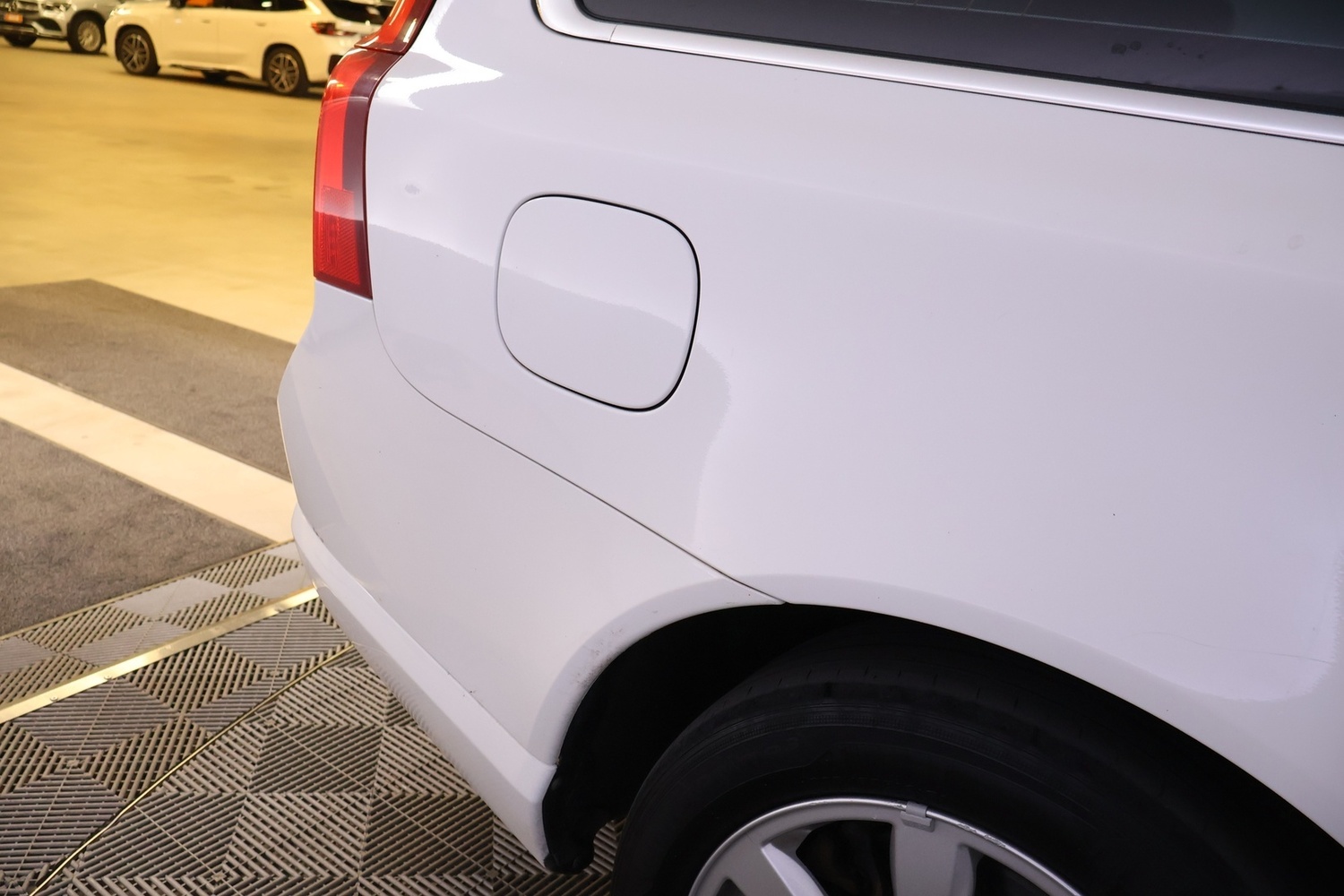 Volvo V70 vaihtoauto