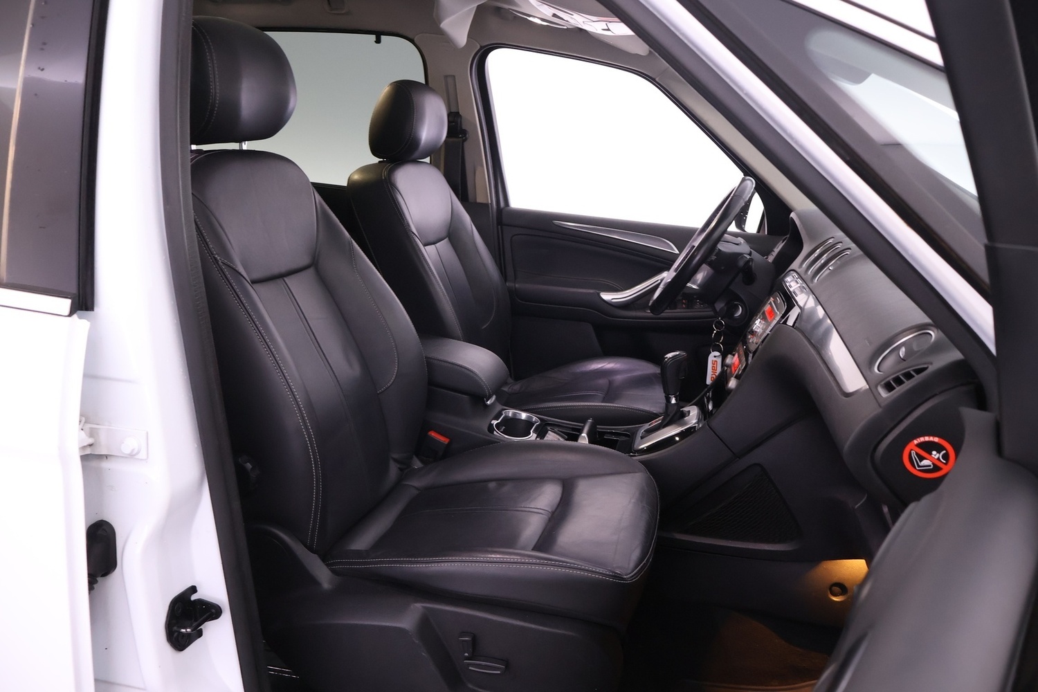 Ford S-MAX vaihtoauto