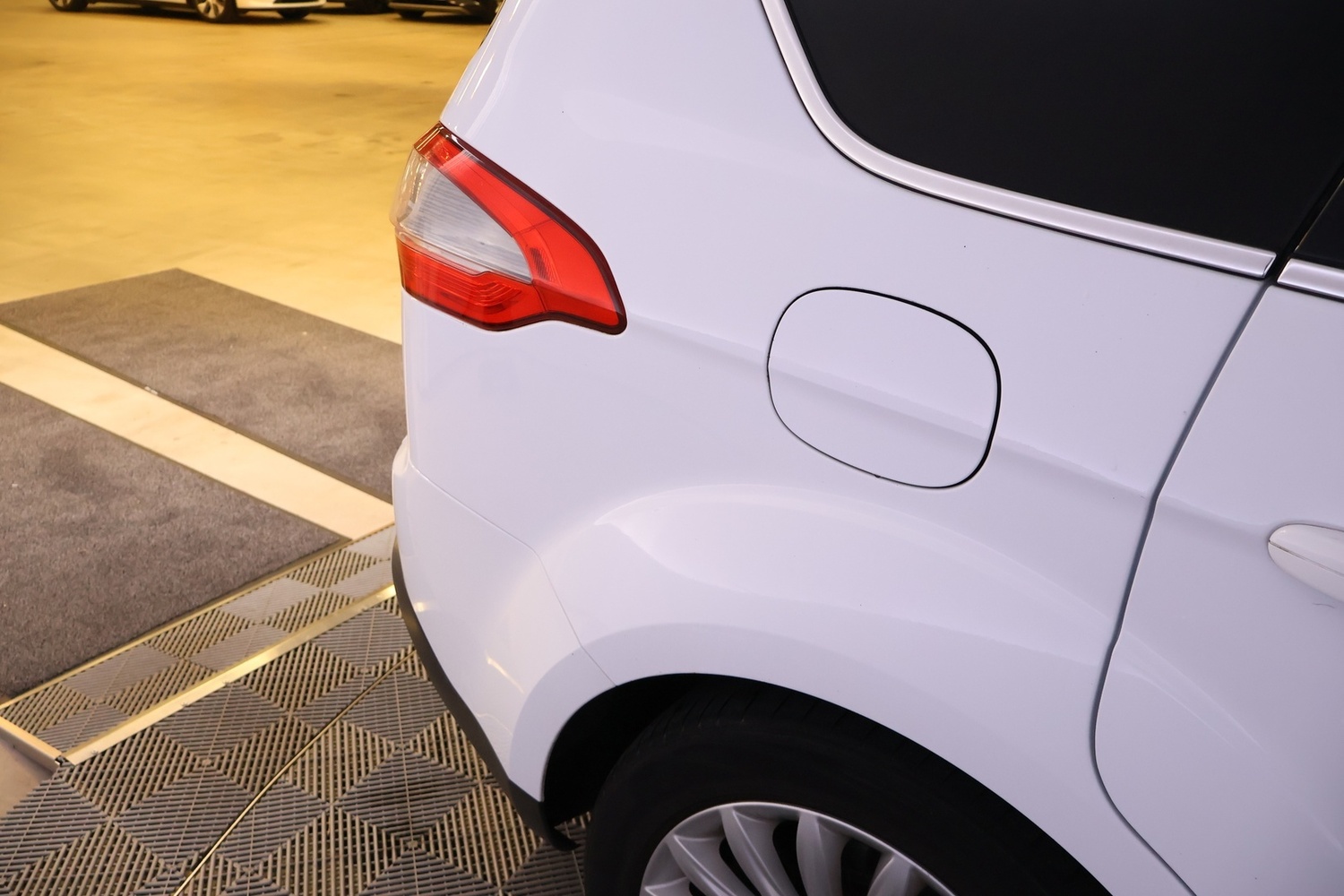 Ford S-MAX vaihtoauto
