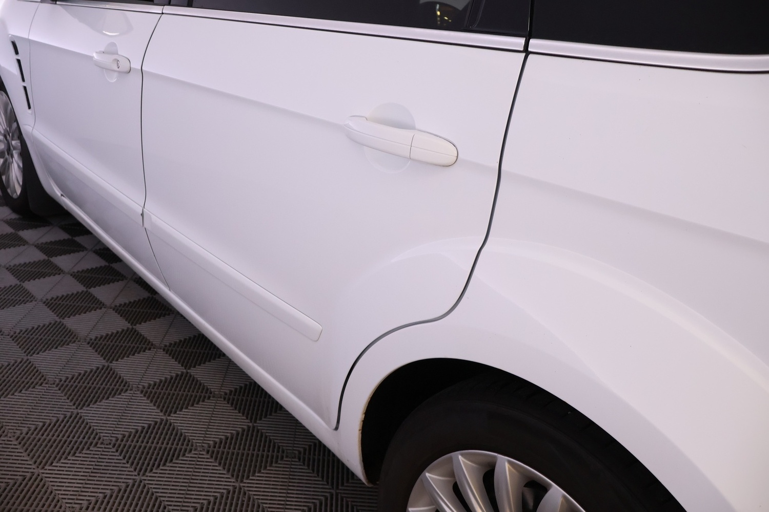 Ford S-MAX vaihtoauto