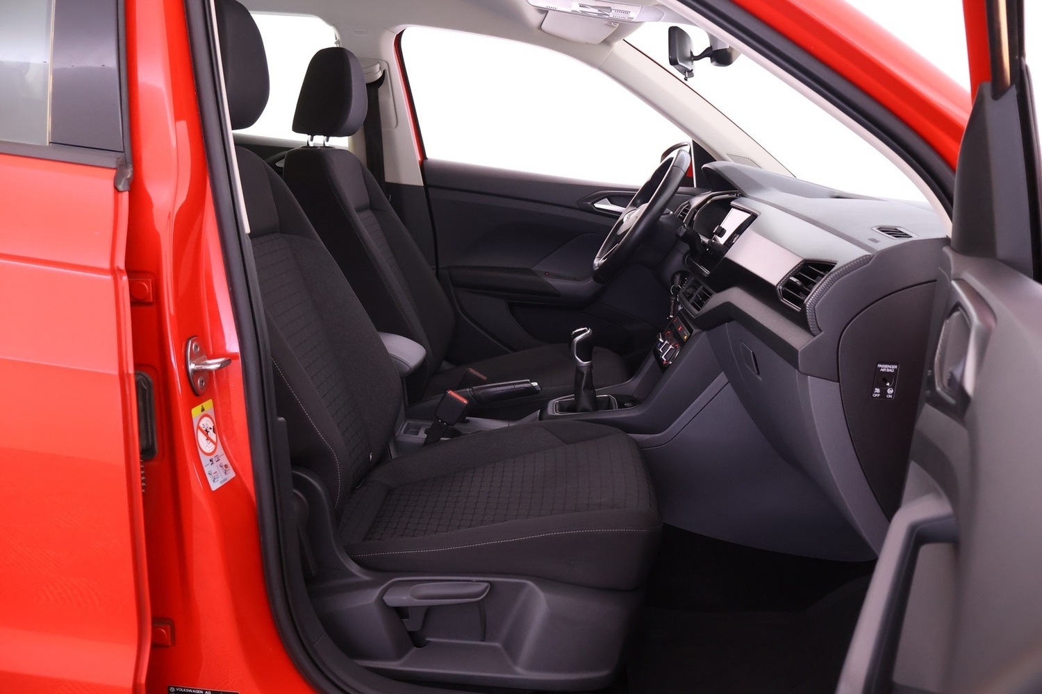 Volkswagen T-Cross vaihtoauto