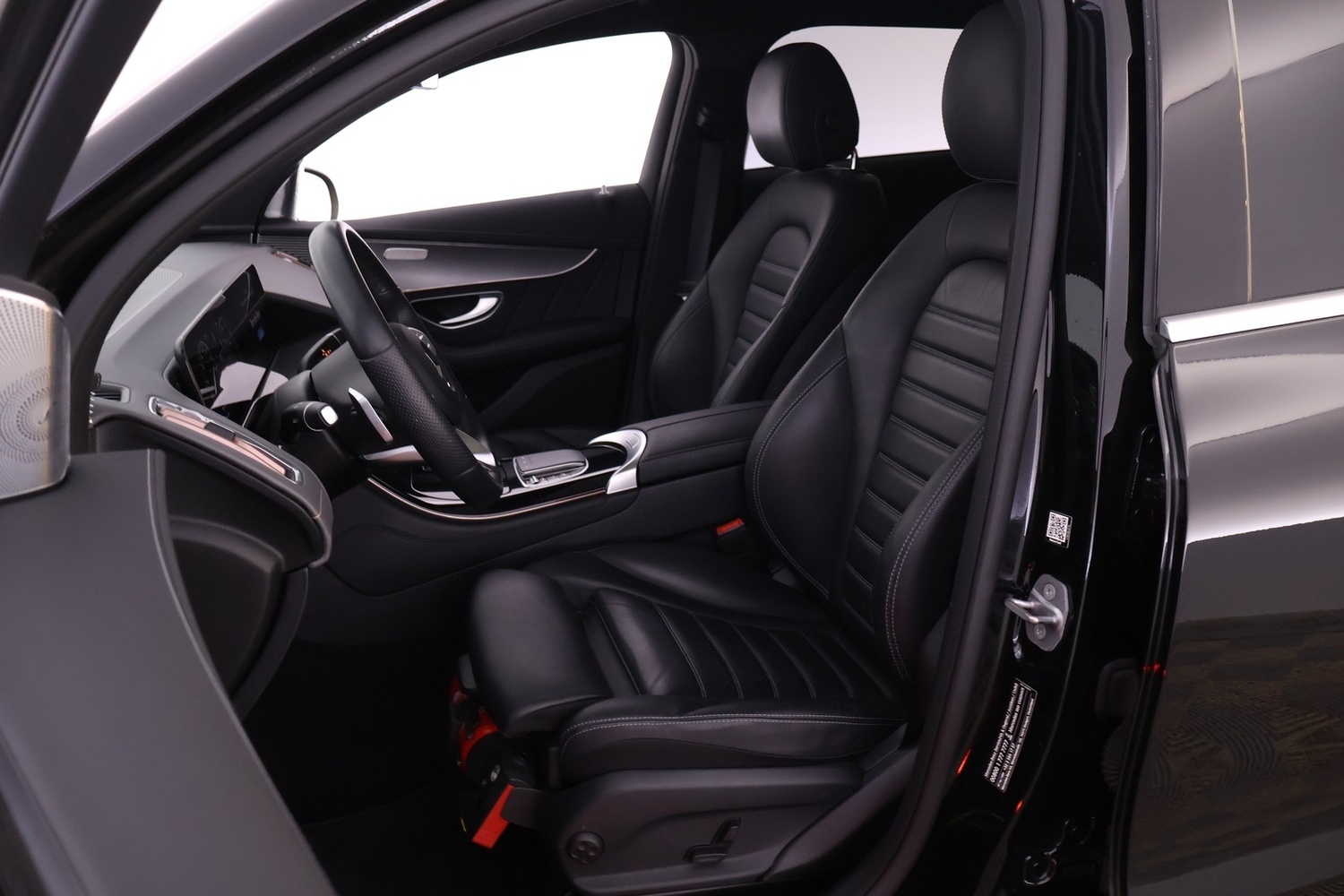 Mercedes-Benz EQC vaihtoauto