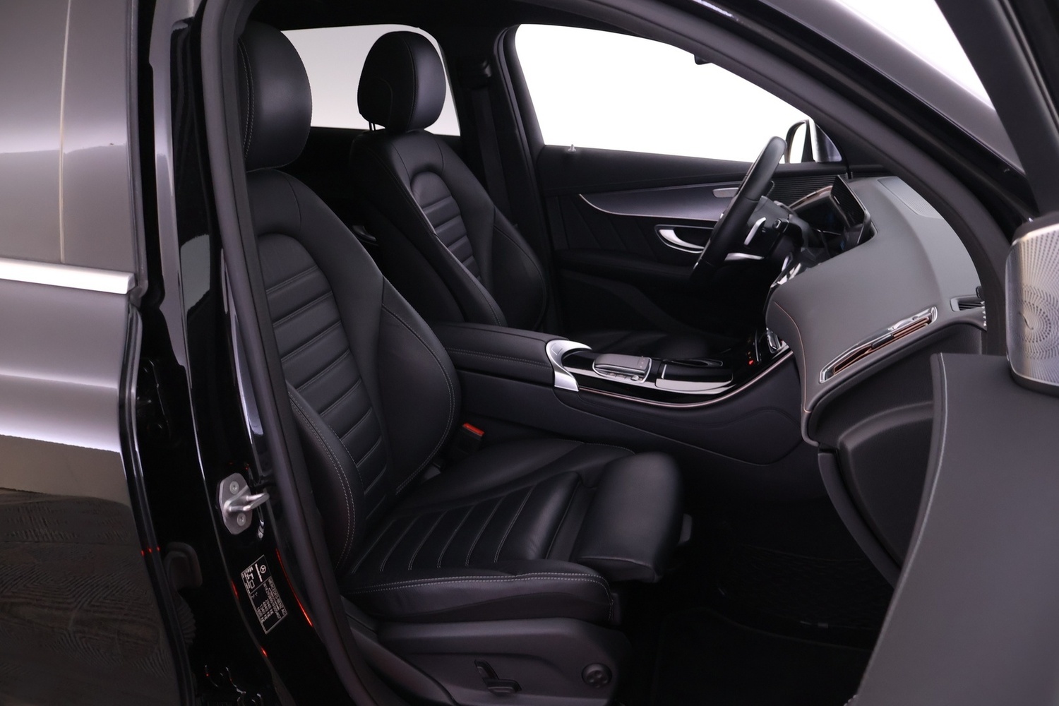 Mercedes-Benz EQC vaihtoauto
