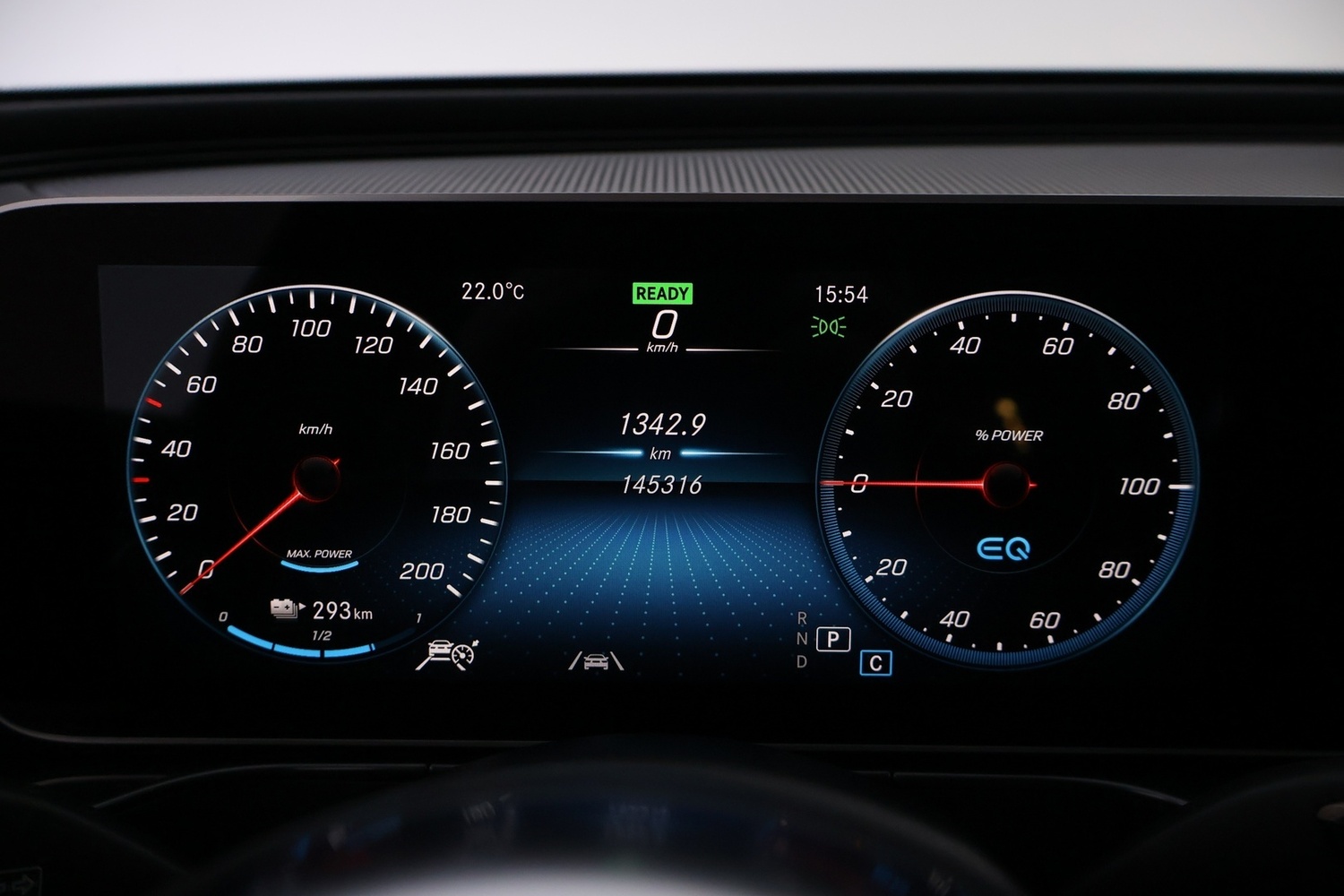 Mercedes-Benz EQC vaihtoauto