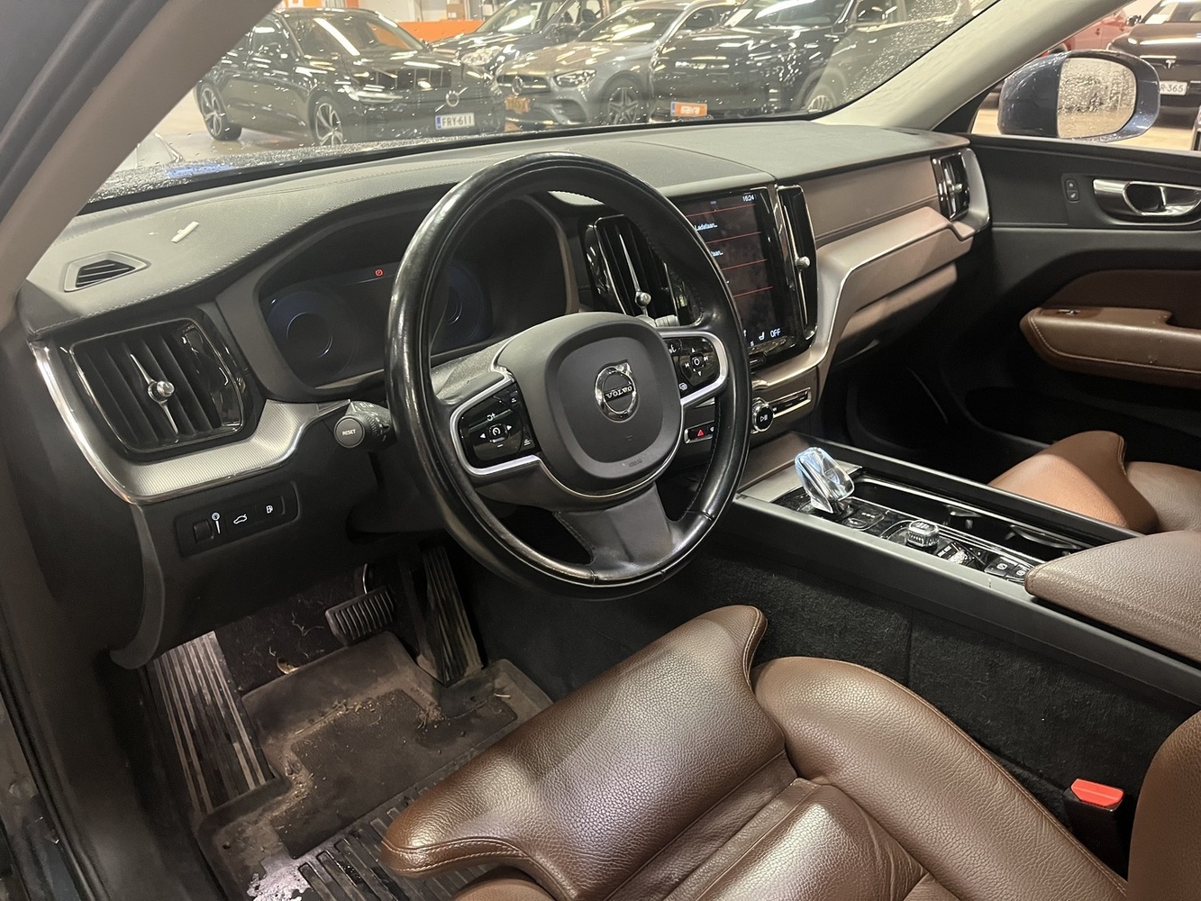 Volvo XC60 vaihtoauto