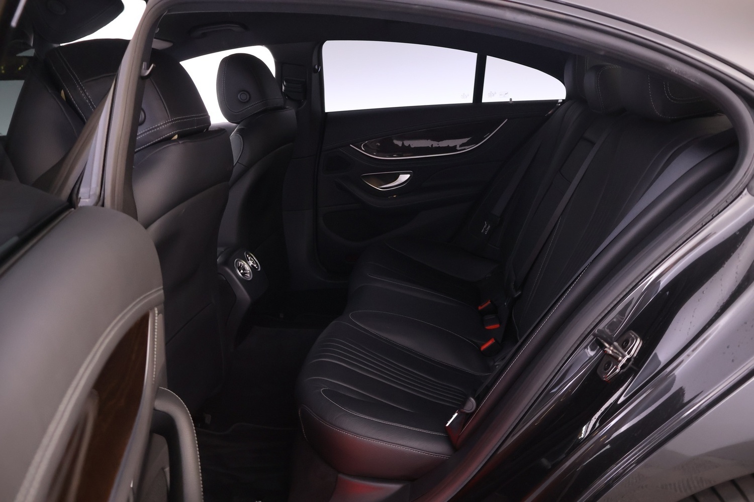 Mercedes-Benz CLS vaihtoauto