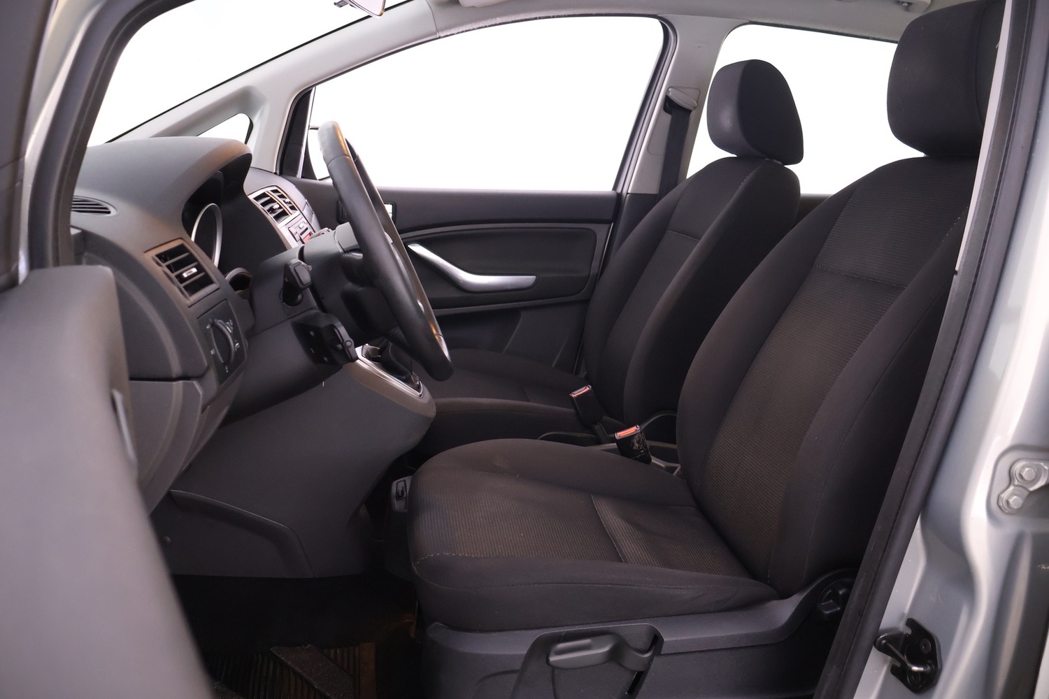 Ford C-MAX vaihtoauto