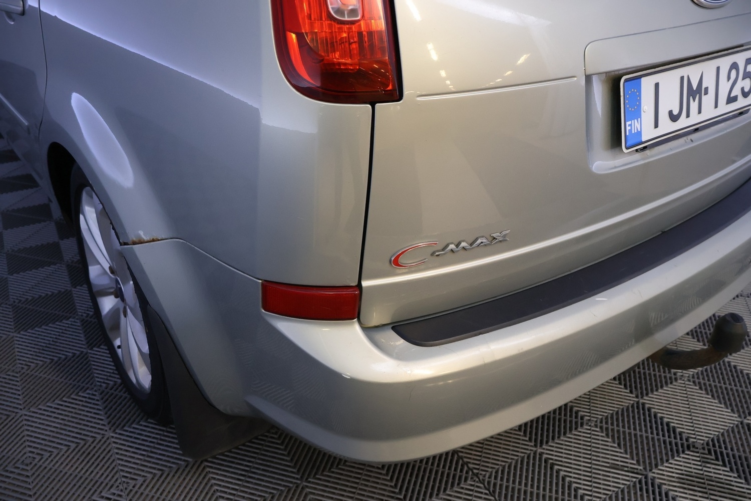 Ford C-MAX vaihtoauto