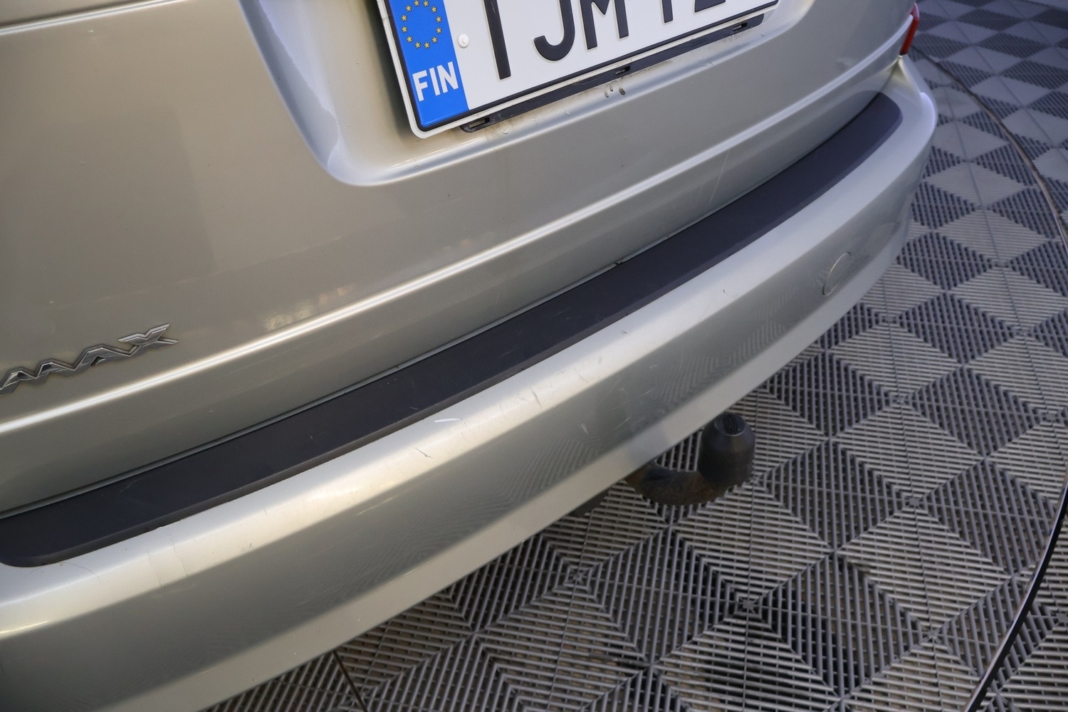 Ford C-MAX vaihtoauto
