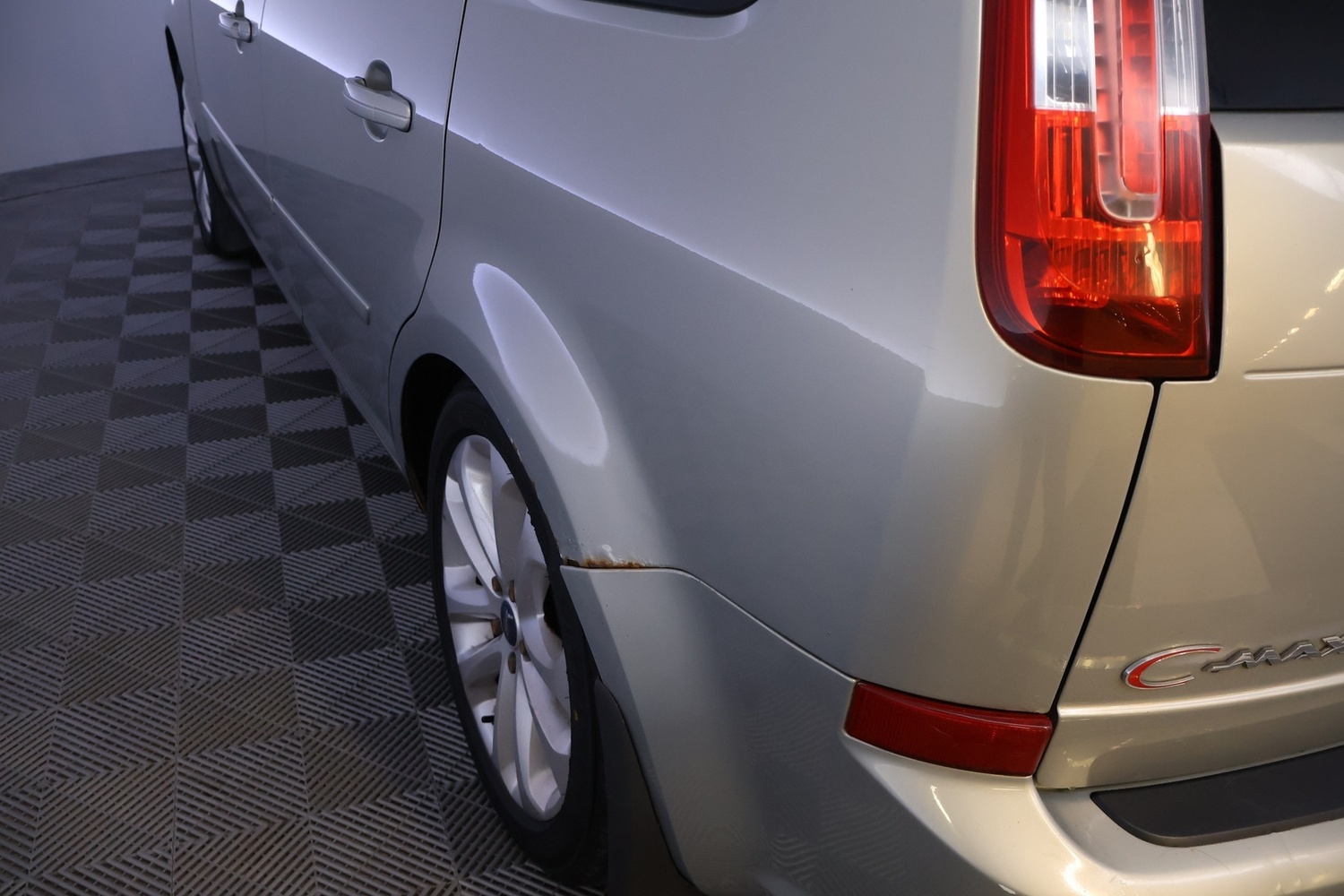 Ford C-MAX vaihtoauto