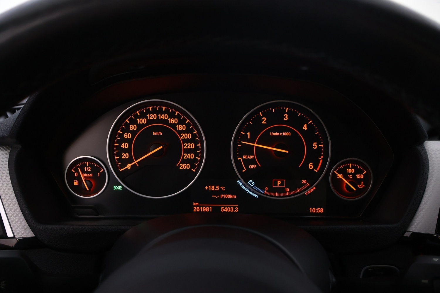 BMW 330 vaihtoauto