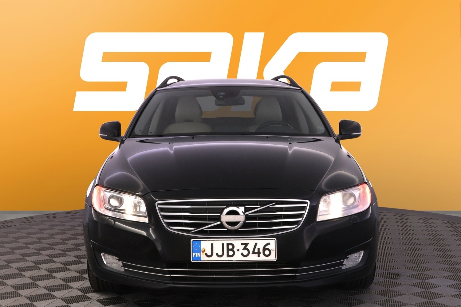 Volvo V70 vaihtoauto