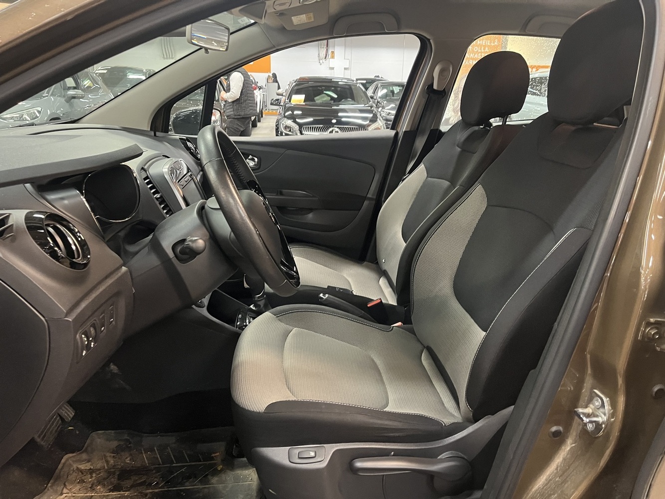 Renault Captur vaihtoauto