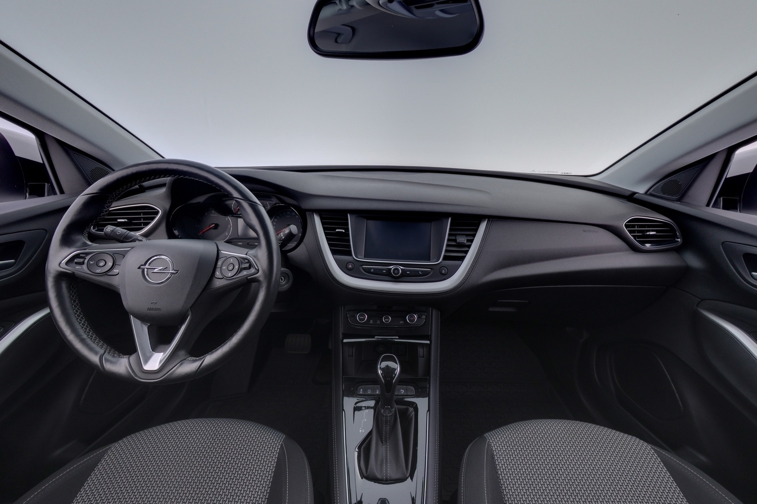 Opel Grandland X vaihtoauto