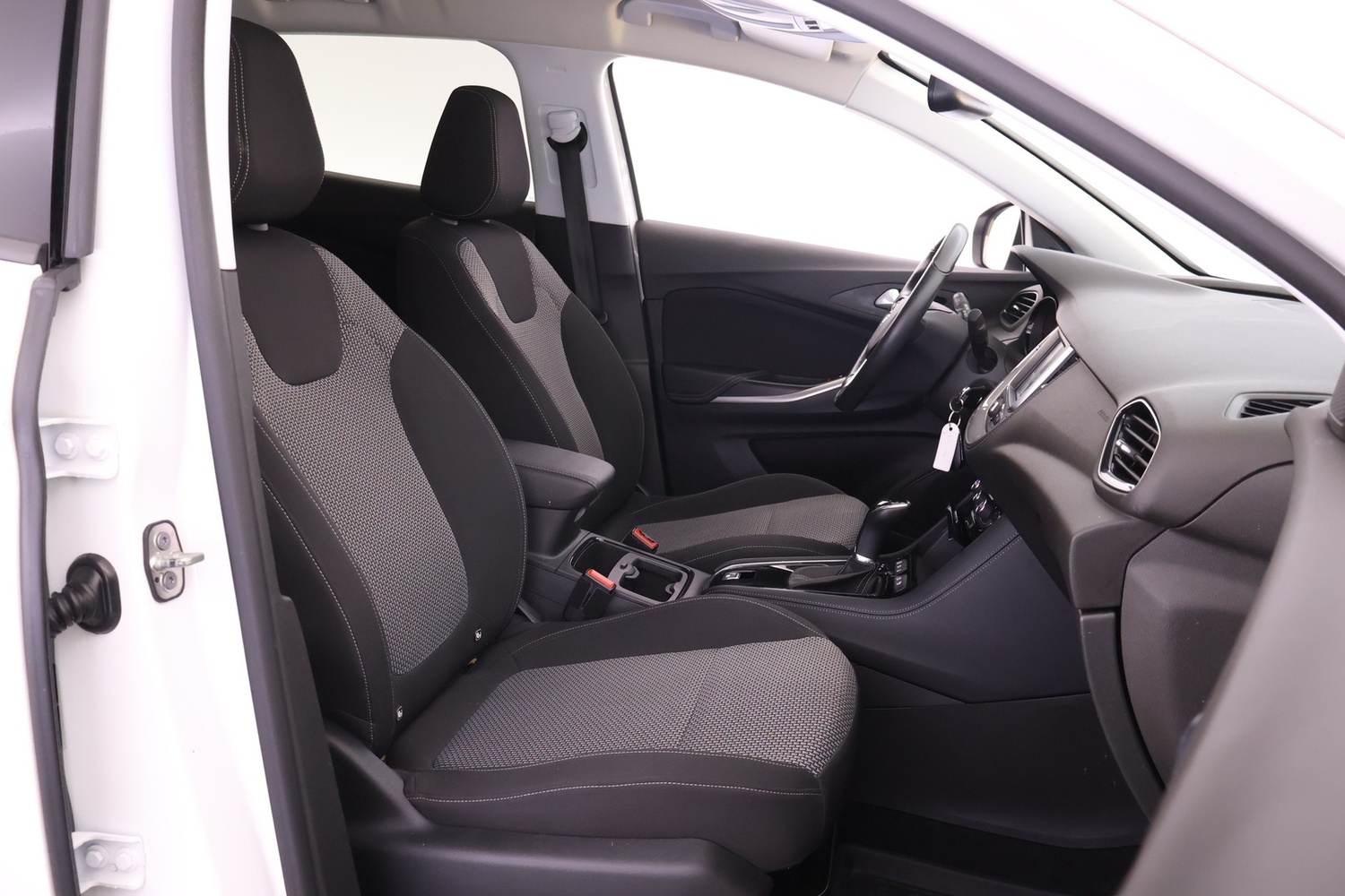 Opel Grandland X vaihtoauto
