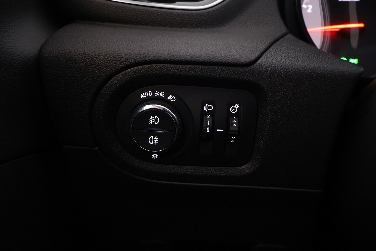 Opel Grandland X vaihtoauto