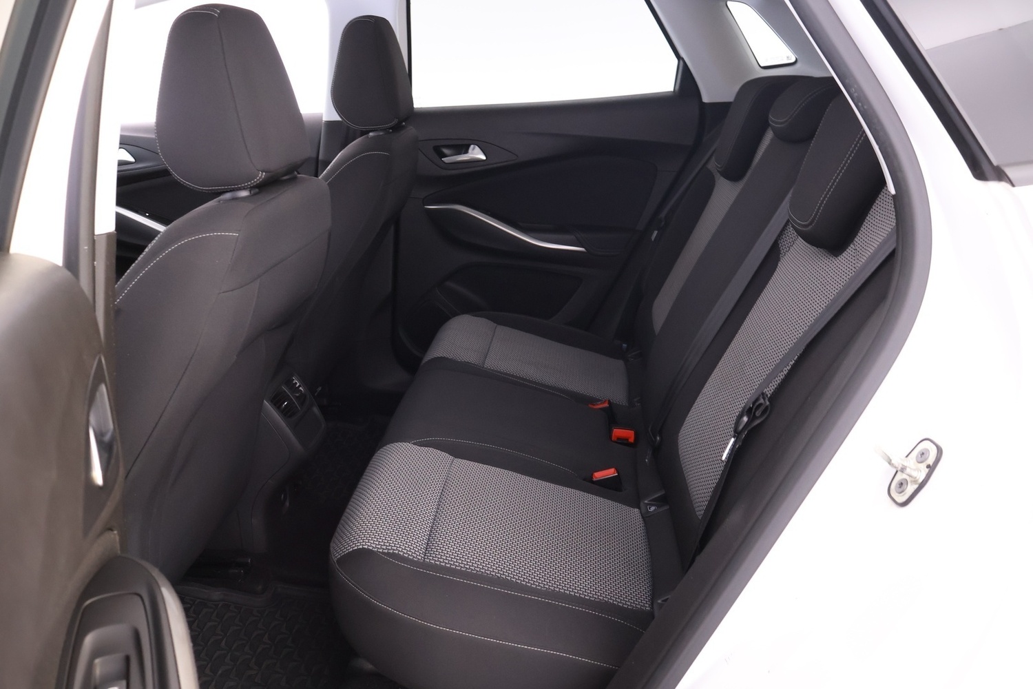 Opel Grandland X vaihtoauto