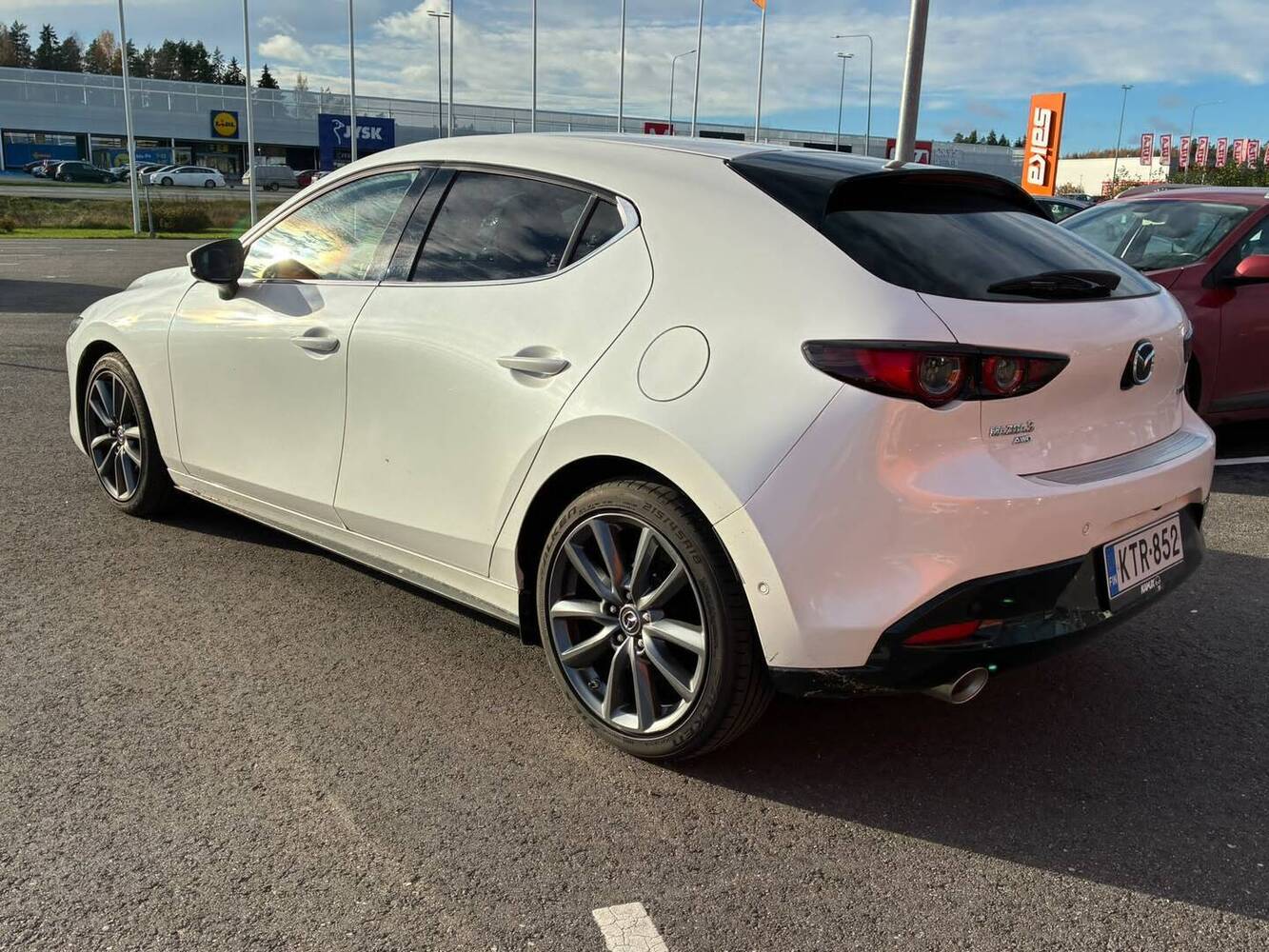 Mazda 3 vaihtoauto