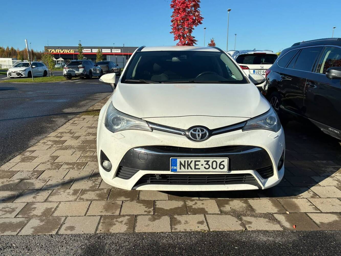 Toyota Avensis vaihtoauto