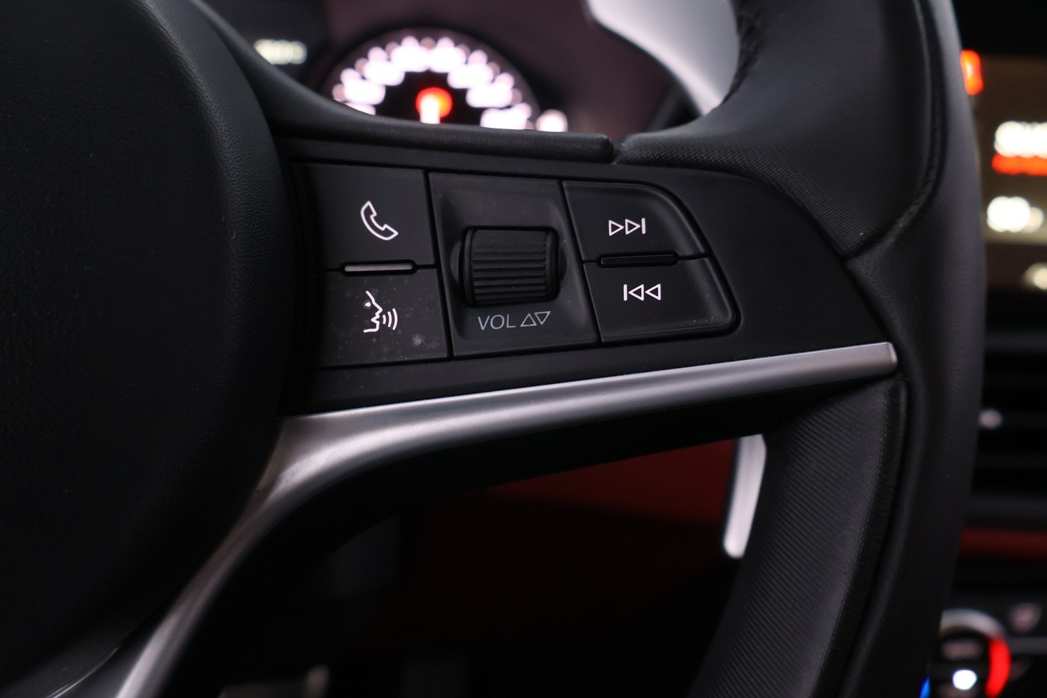 Alfa Romeo Giulia vaihtoauto